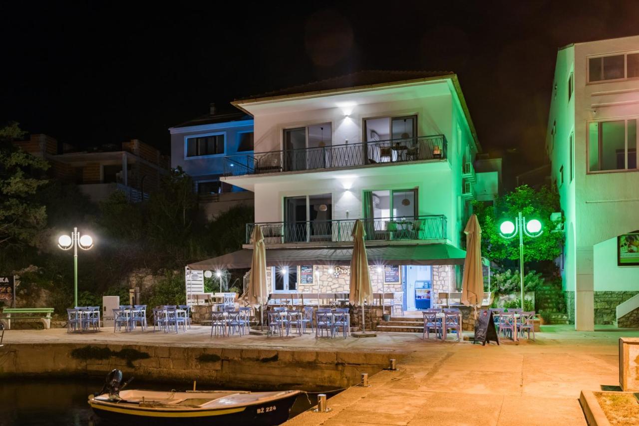 Propela Apartments Božava Exterior foto